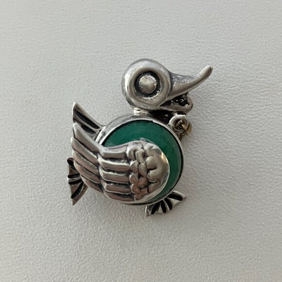 Vintage Sterling Silver Duck Brooch with Green Stone - Picture 4 of 5